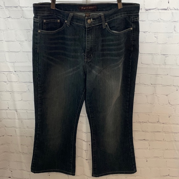 Bogari Denim Capris - Picture 1 of 10